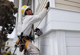 Best Custom Siding Design  in Ford City, CA